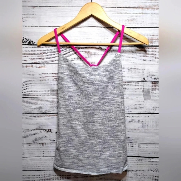 Lululemon Dancing Warrior Tank size 8 Silver Spoon Performance Athletic - Picture 1 of 6